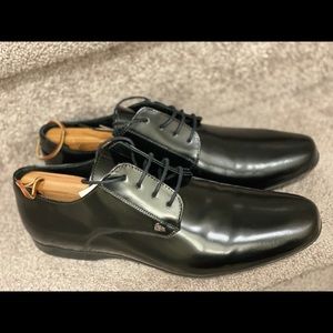 Versace Collection Polished Derby Dress Sh…